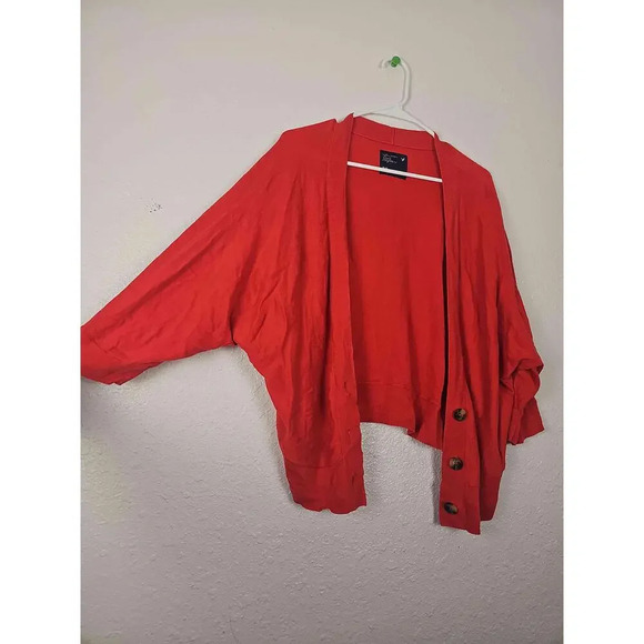 NWT American Eagle Women Salmon Pink 3 Button Cardigan Medium - Picture 2 of 8